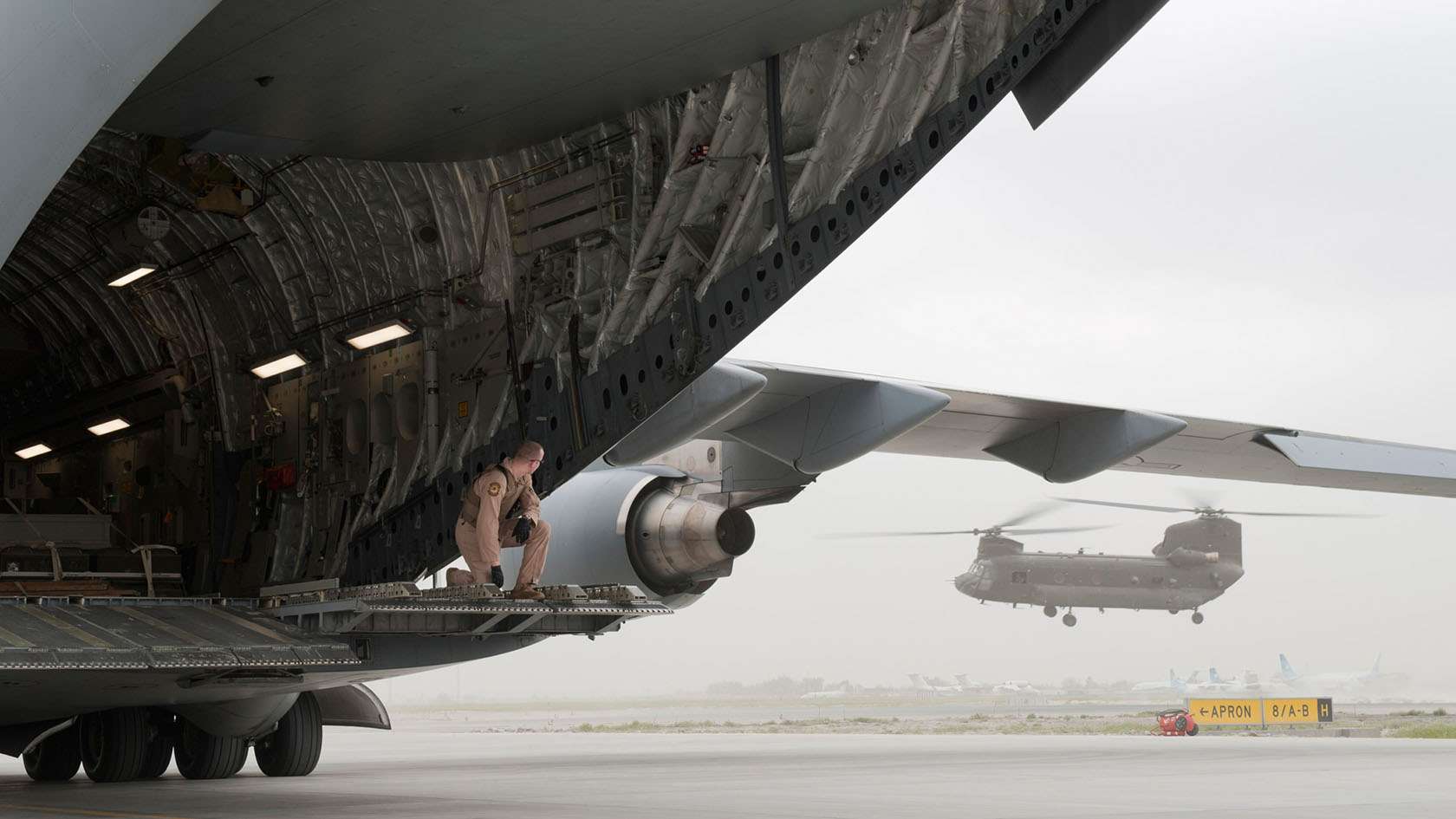 U S Air Force Career Detail Aircraft Loadmaster